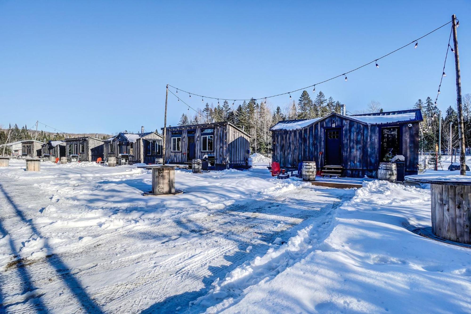 Your Cozy Cabin Retreat Saint-Remi-d'Amherst Buitenkant foto