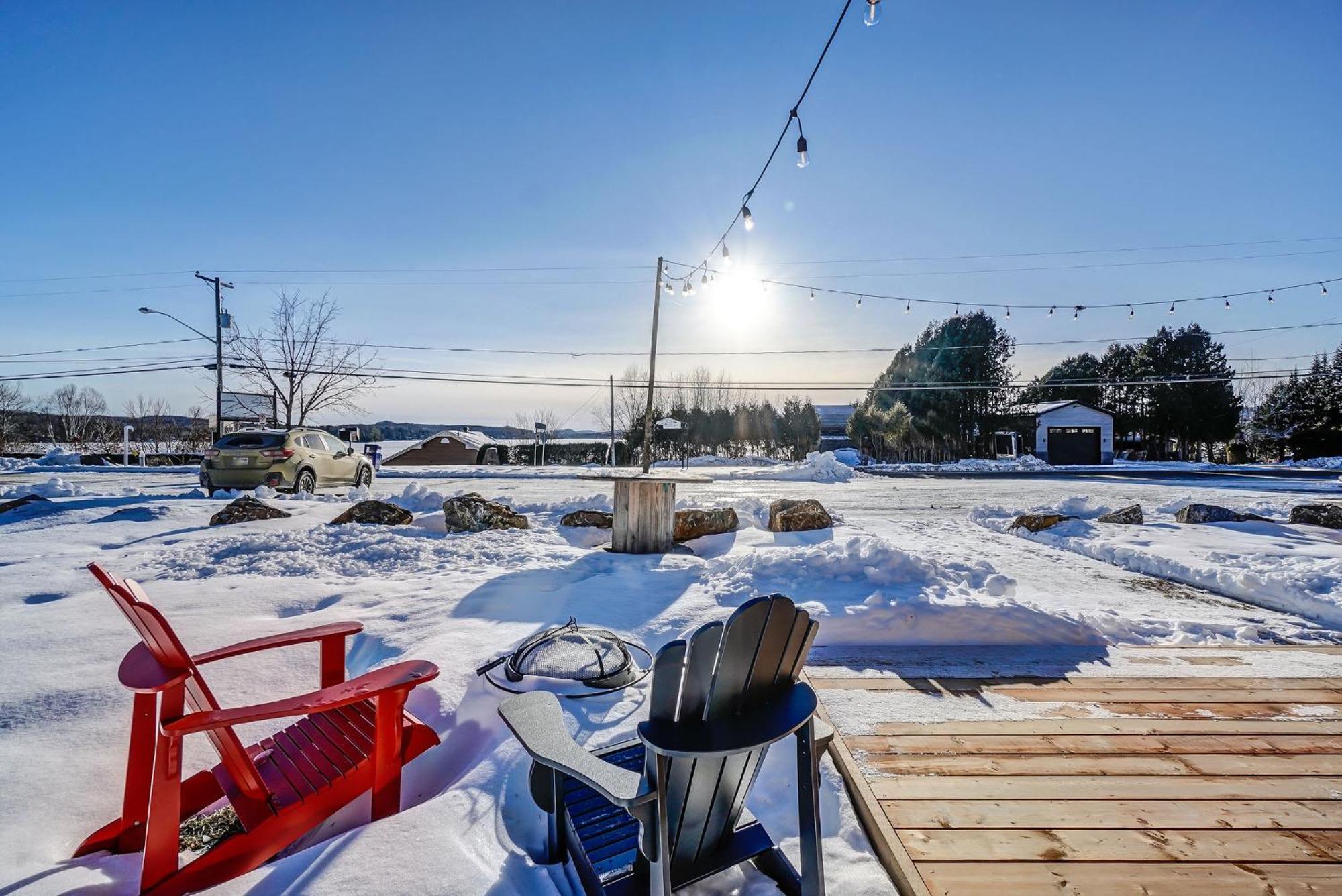 Your Cozy Cabin Retreat Saint-Remi-d'Amherst Buitenkant foto