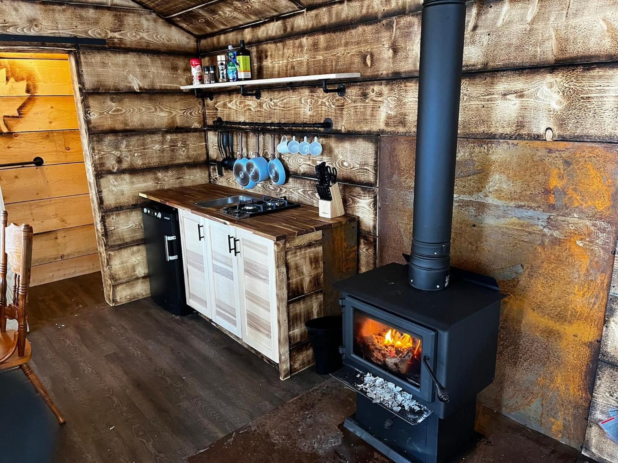 Your Cozy Cabin Retreat Saint-Remi-d'Amherst Buitenkant foto